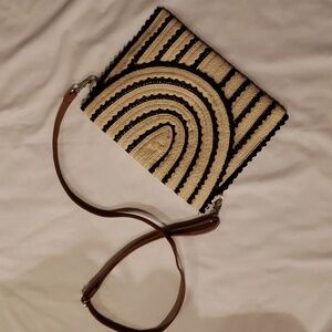 Black & Tan Woven Crossbody Purse